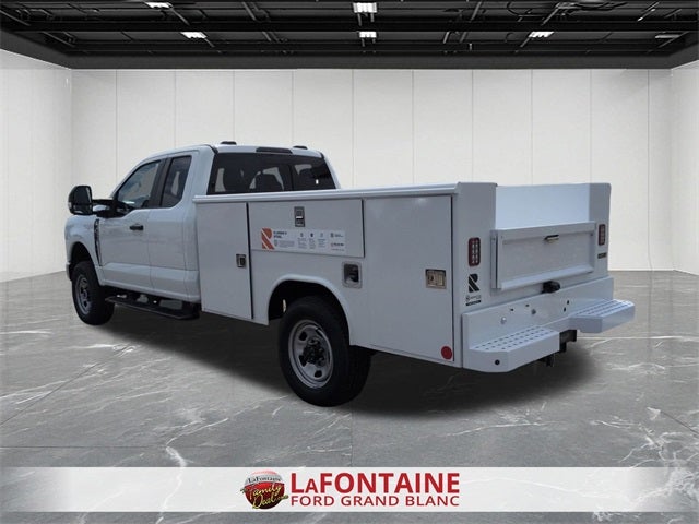 2025 Ford F-350SD XL