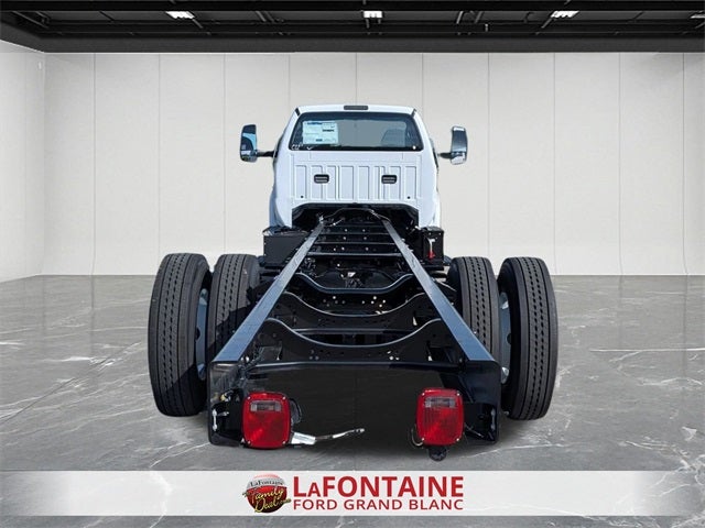 2026 Ford F-650SD Base