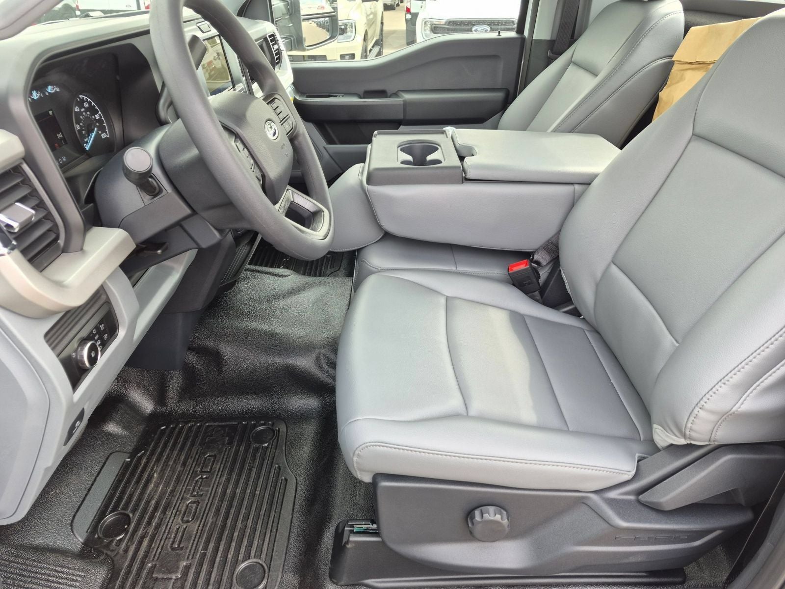 2026 Ford F-550SD DRW