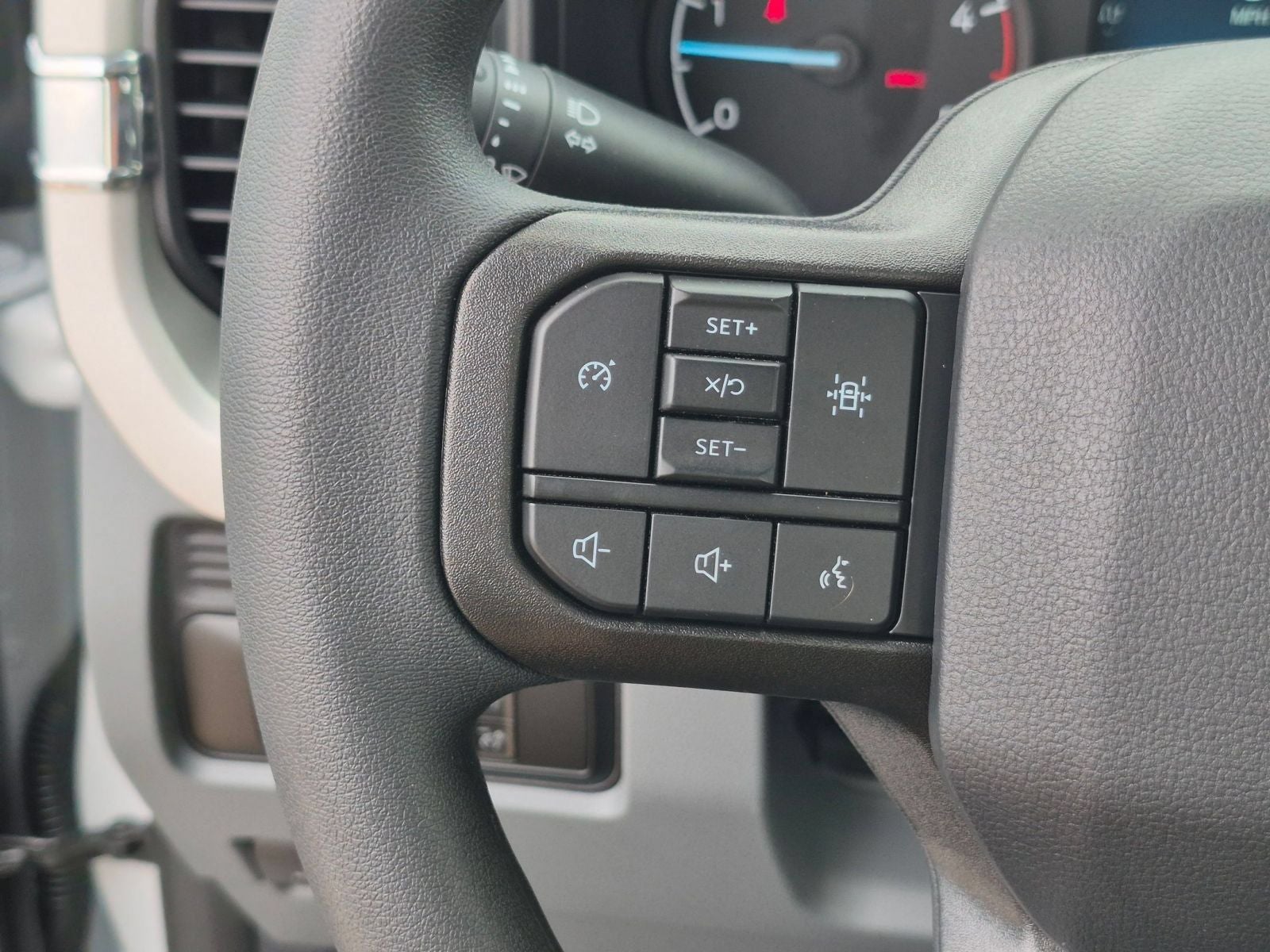 2026 Ford F-550SD DRW