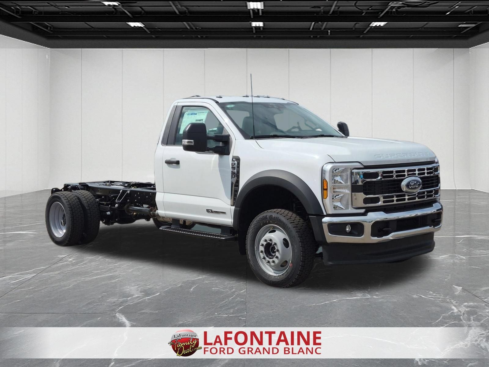 2026 Ford F-550SD DRW