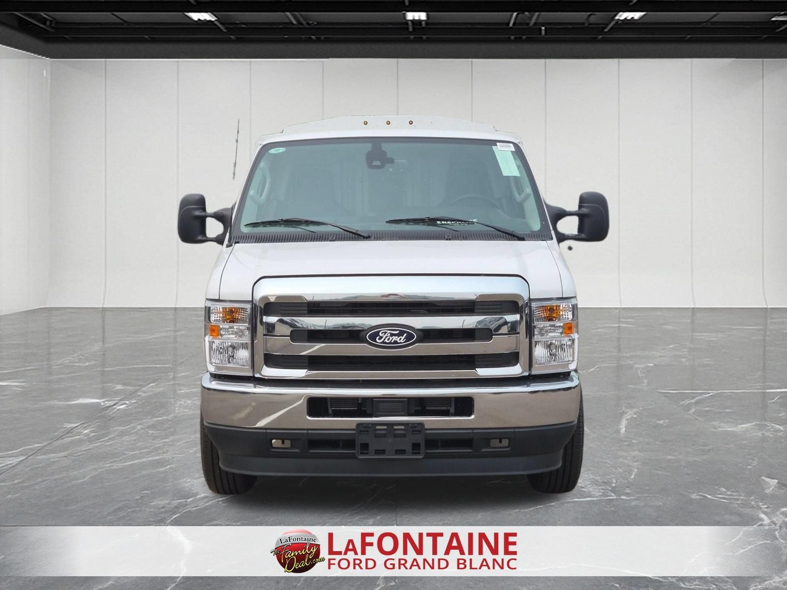 2027 Ford E-350SD Base Cutaway