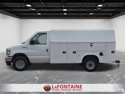 2027 Ford E-350SD Base Cutaway