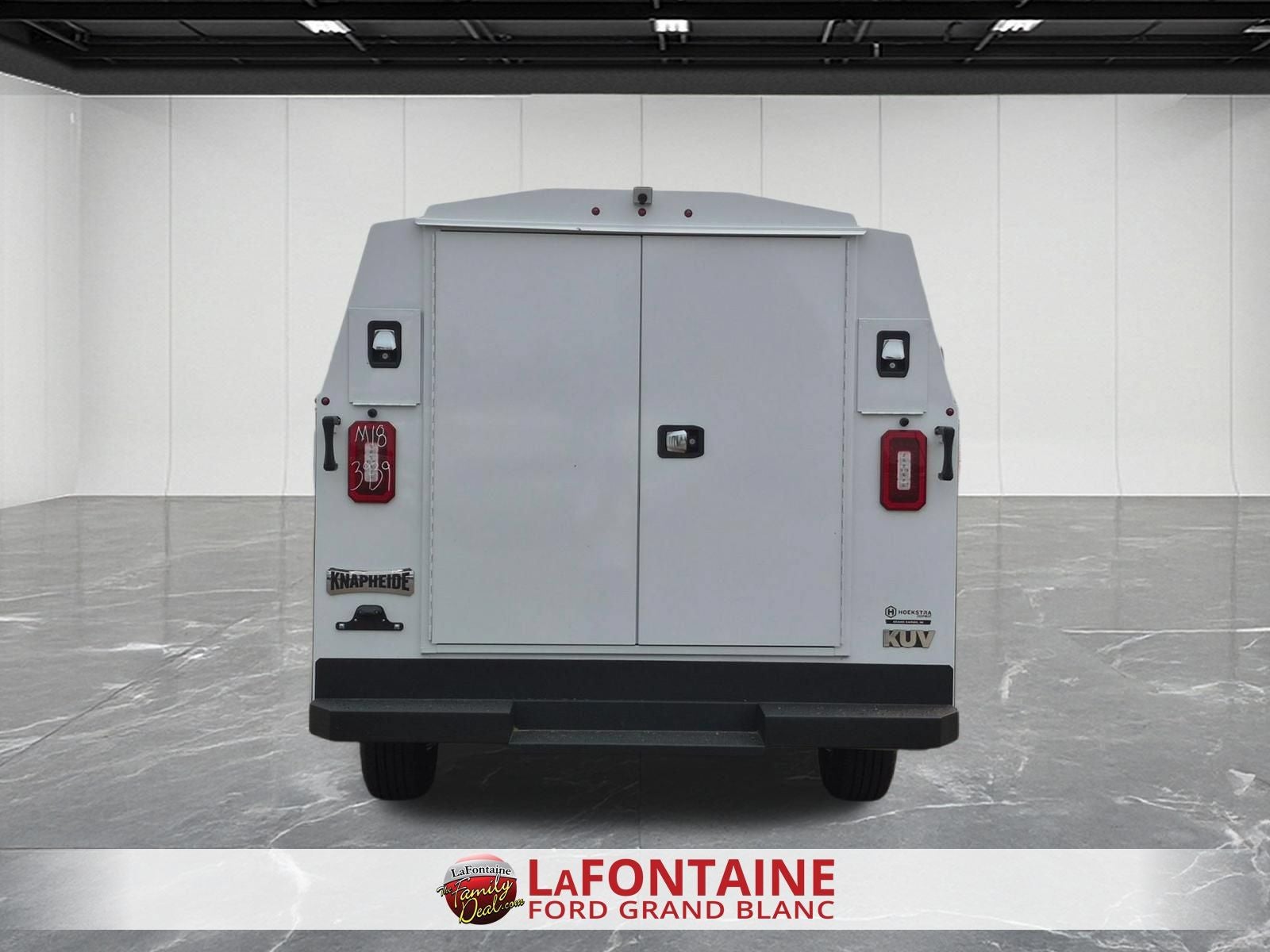 2027 Ford E-350SD Base Cutaway