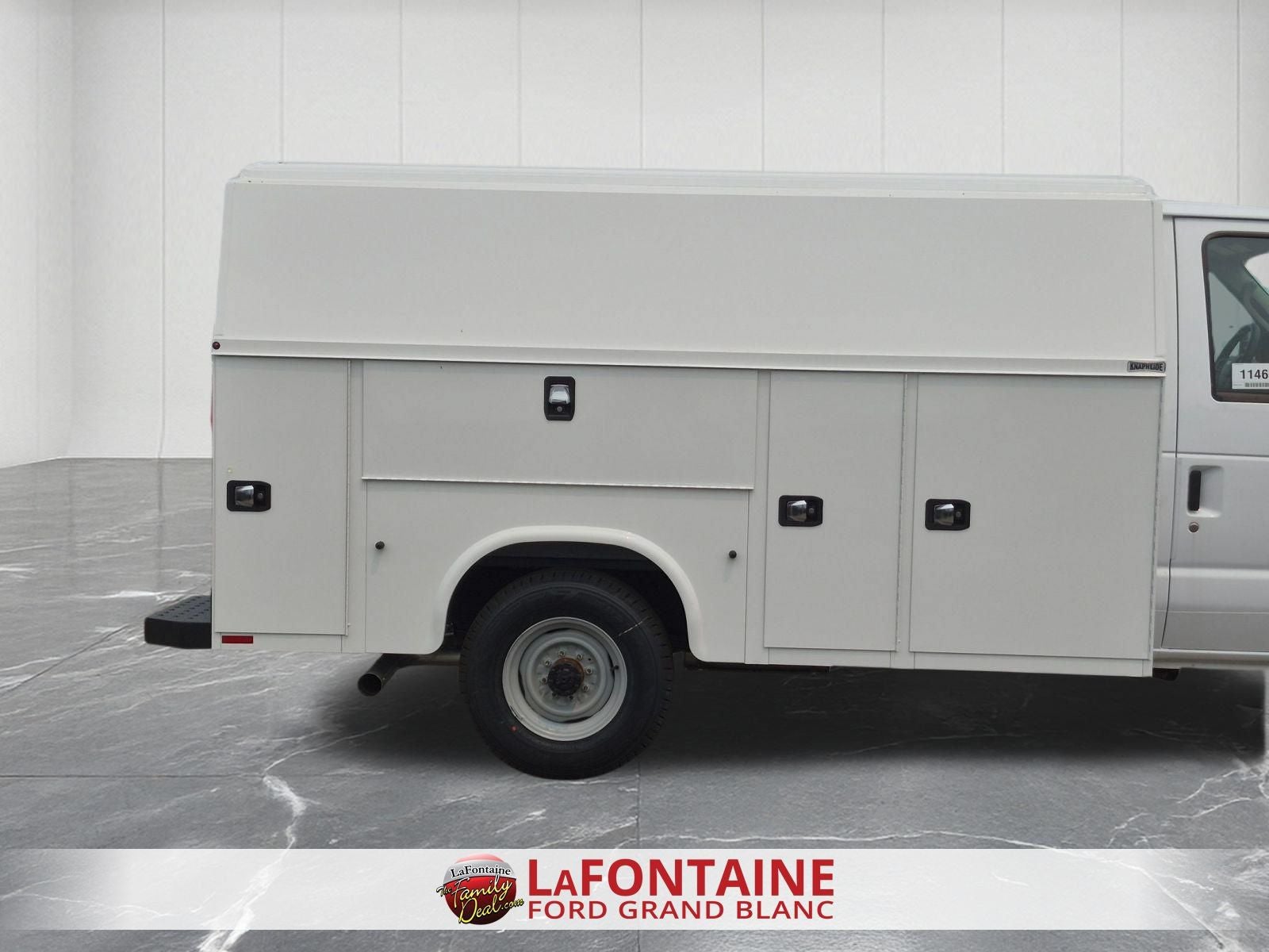 2027 Ford E-350SD Base Cutaway