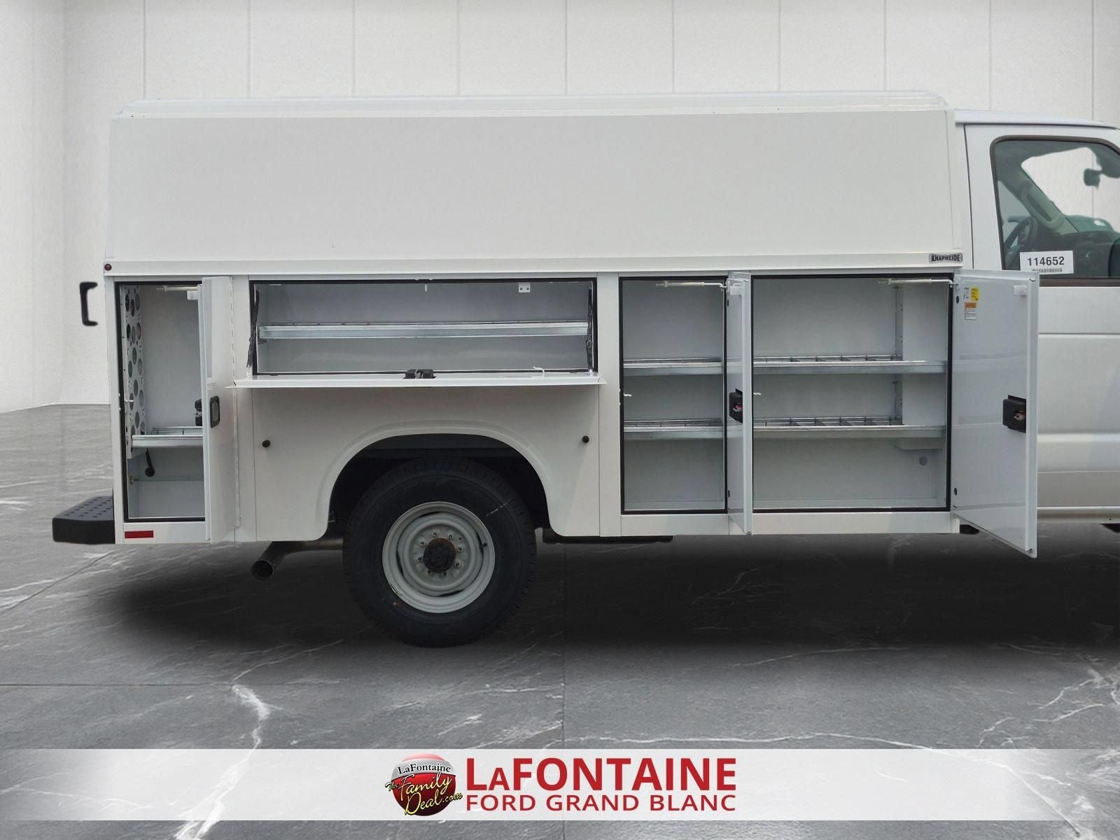 2027 Ford E-350SD Base Cutaway