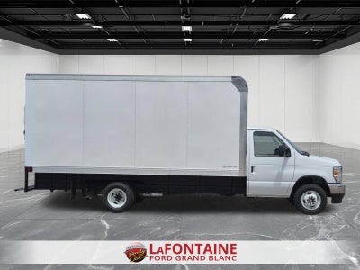 2027 Ford E-450SD Base
