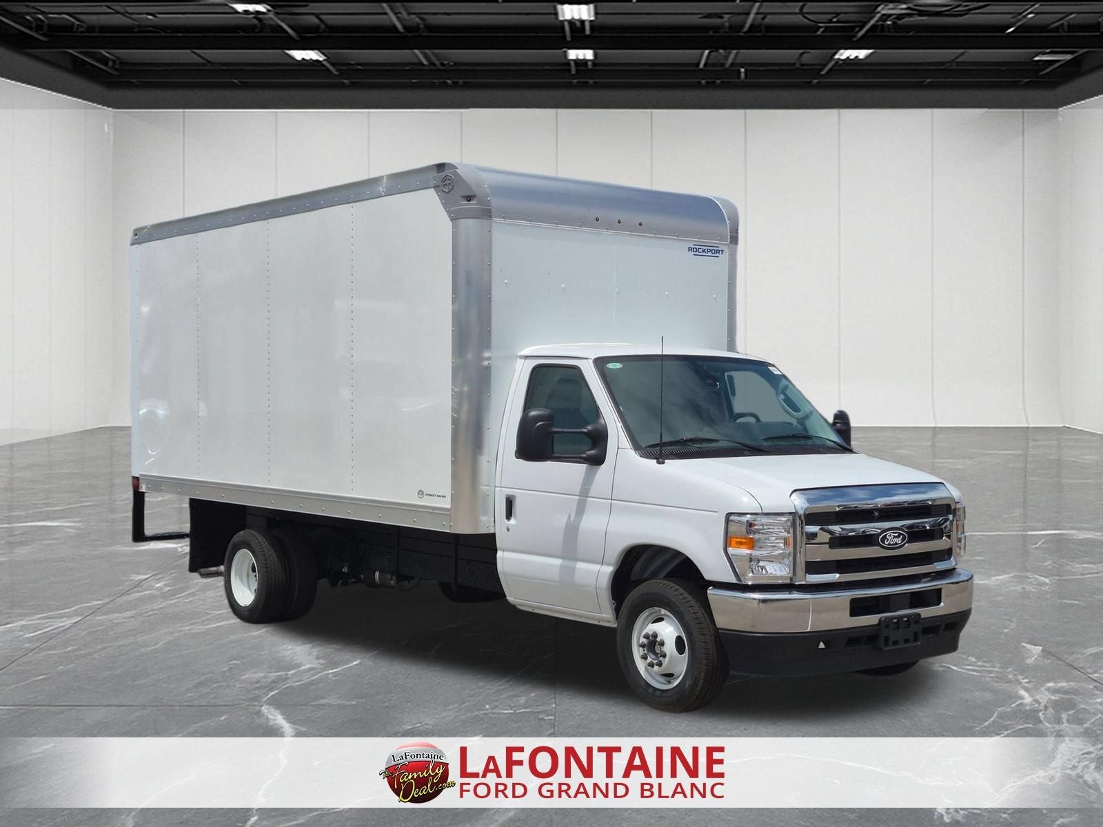 2027 Ford E-450SD Base