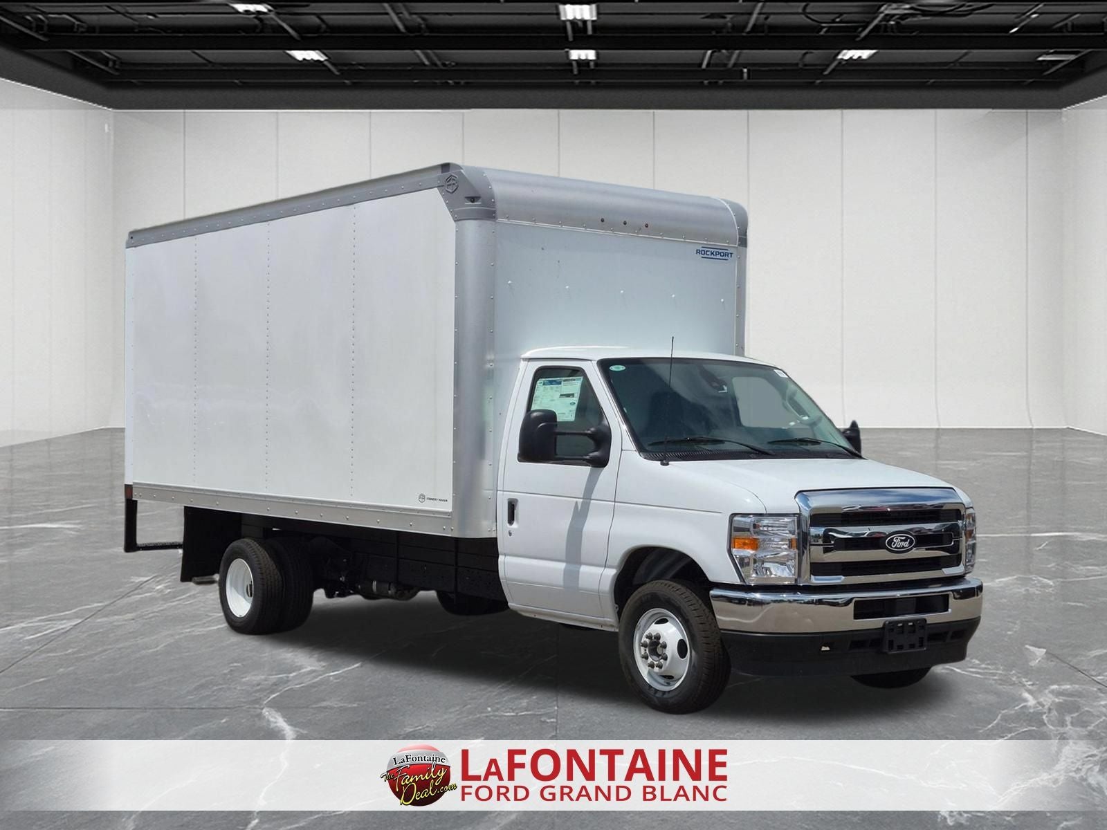 2027 Ford E-450SD Base