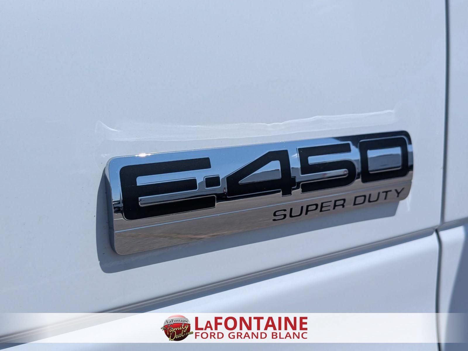 2027 Ford E-450SD Base
