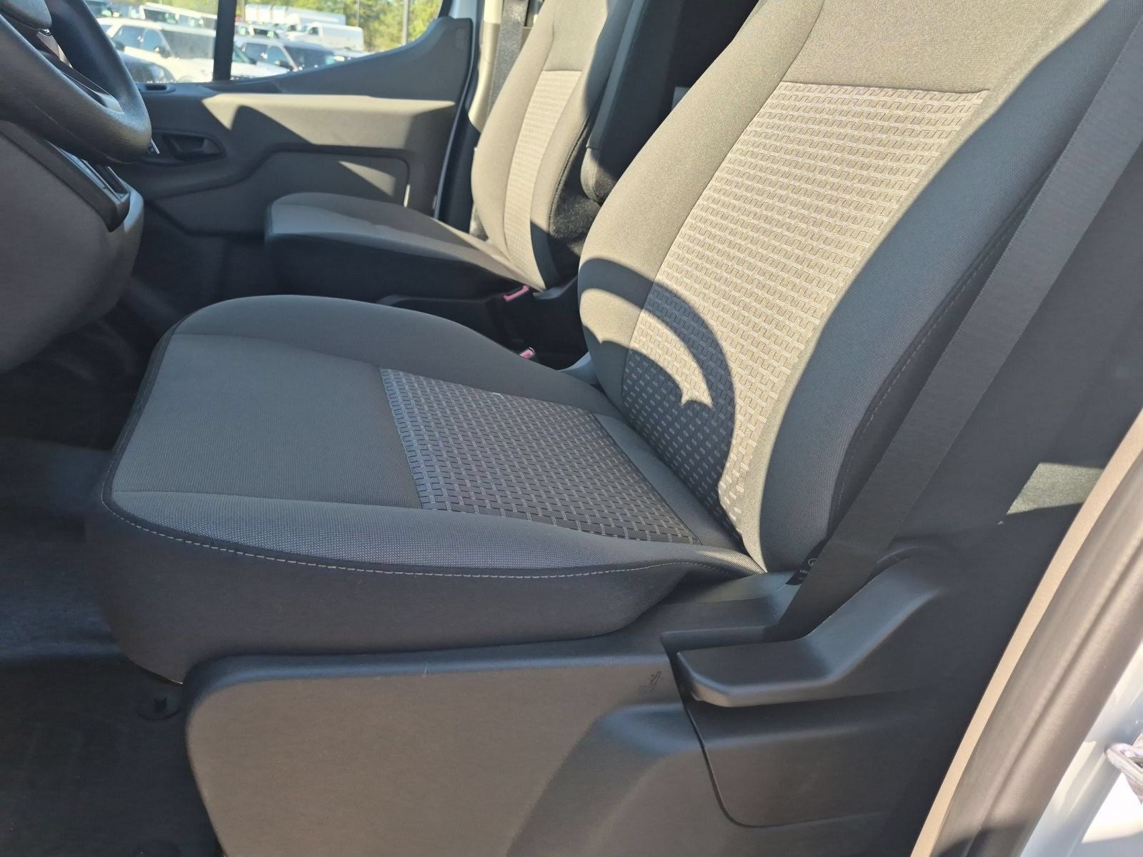 2027 Ford Transit-250 Base