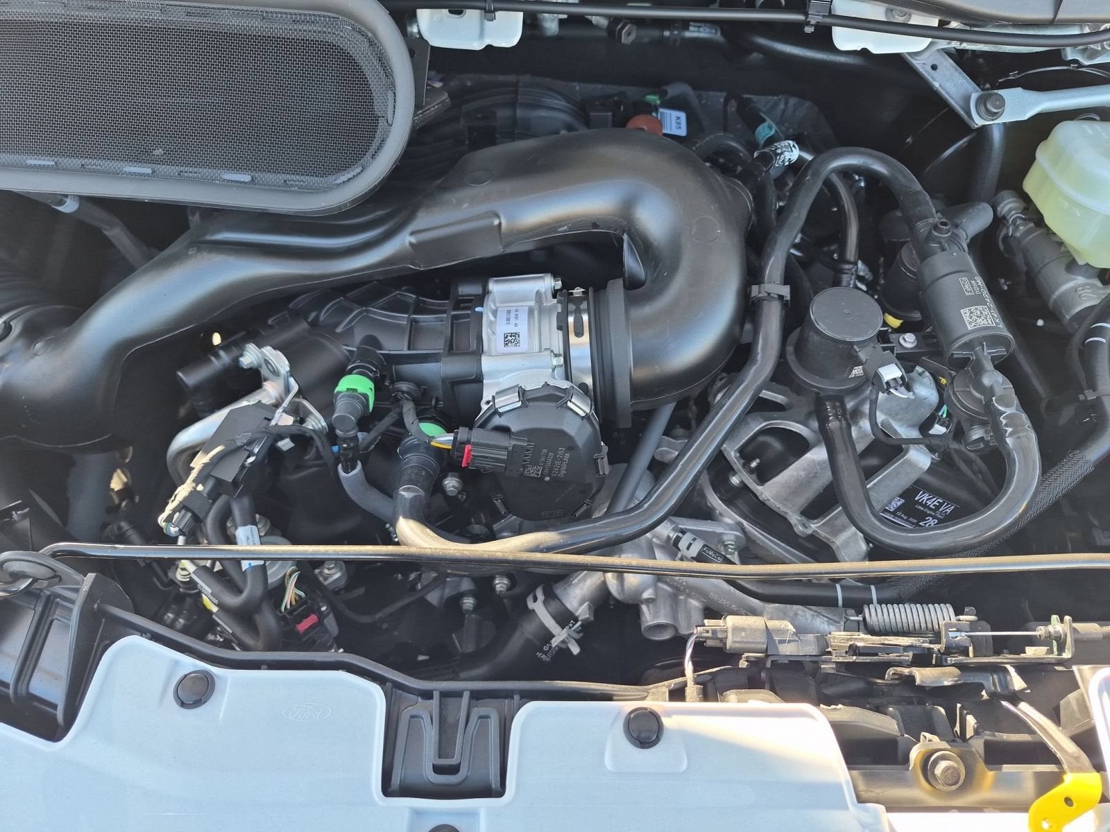 2027 Ford Transit-250 Base