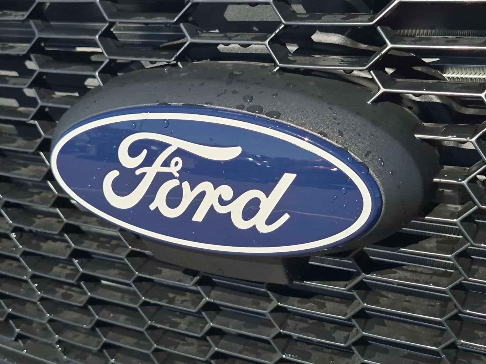 2027 Ford Transit-250 Base