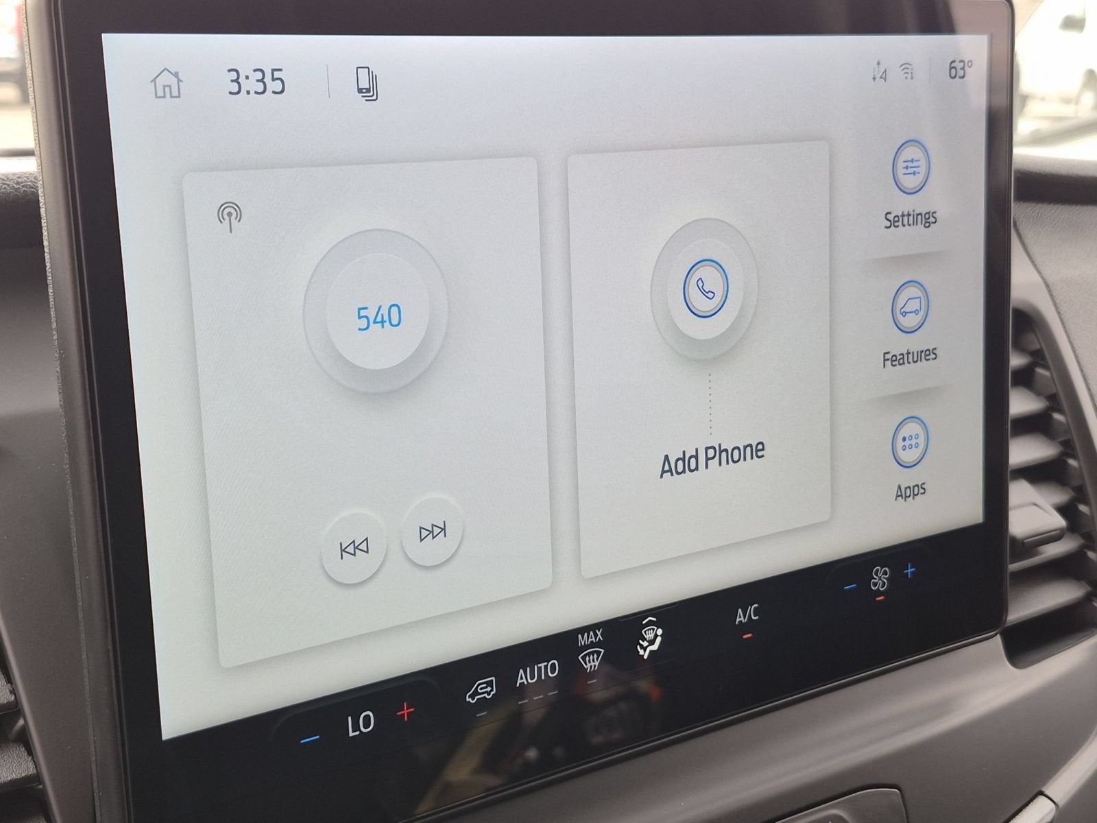 2027 Ford Transit-250 Base