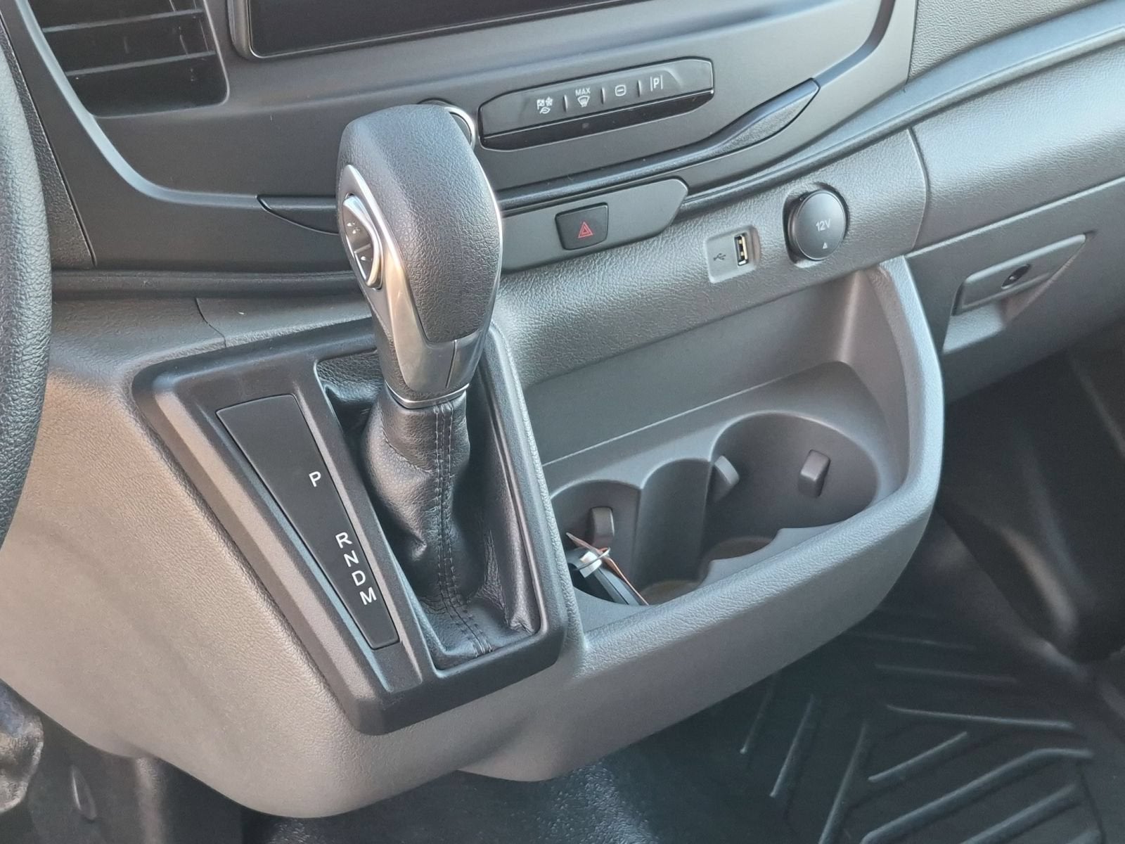 2027 Ford Transit-250 Base