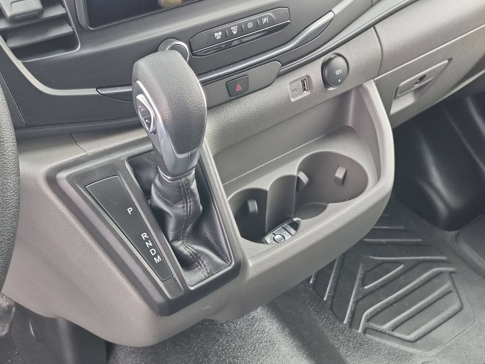 2027 Ford Transit-250 Base