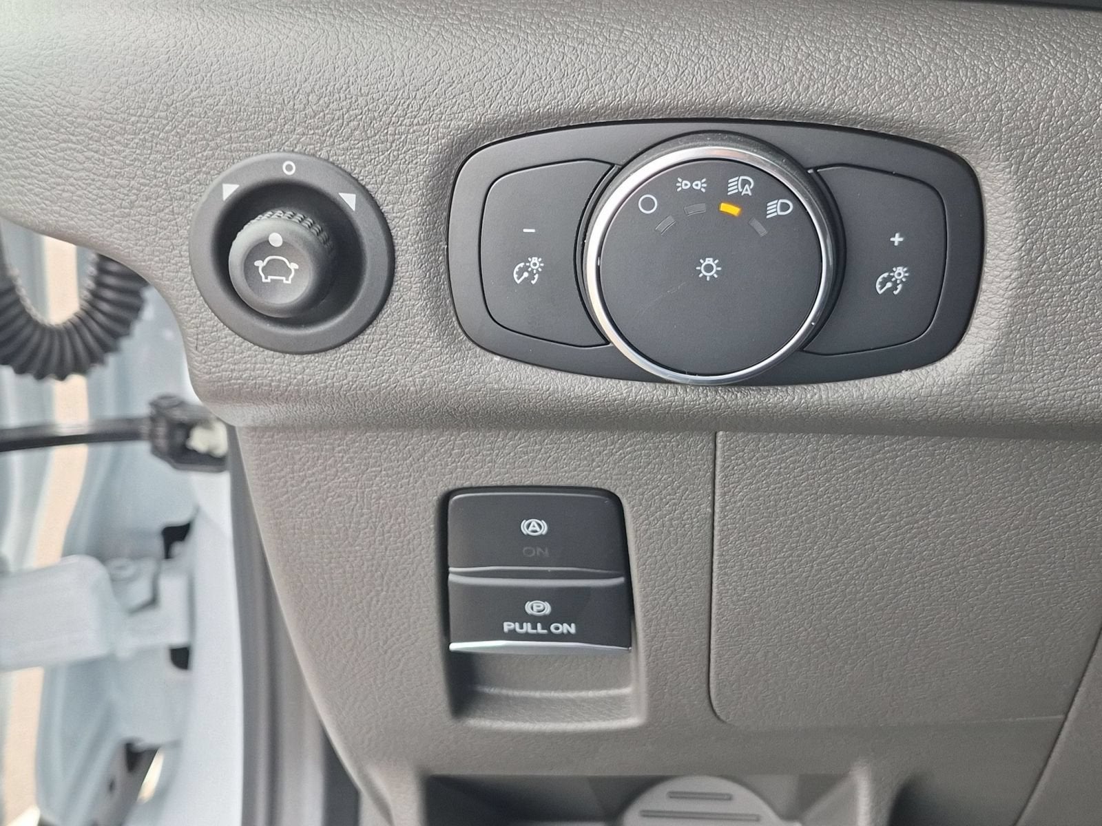 2027 Ford Transit-250 Base