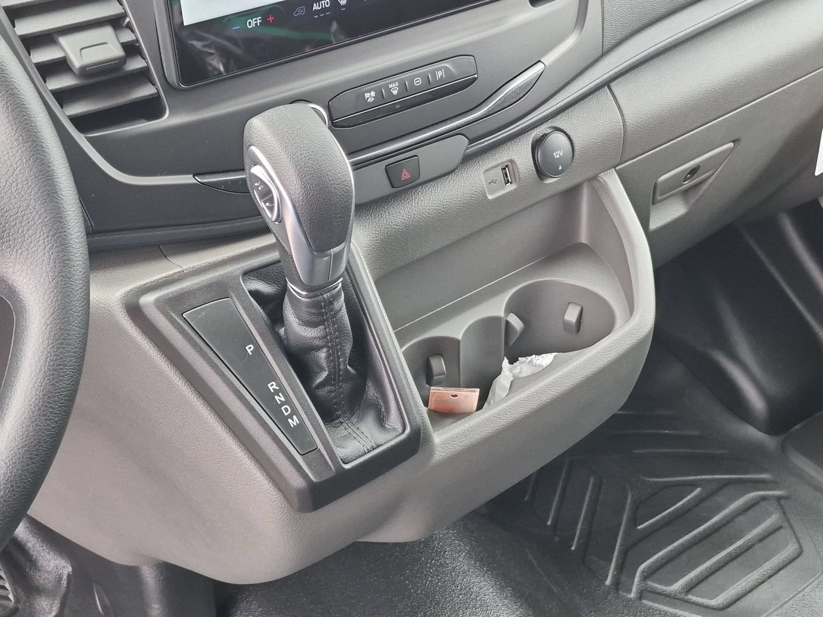 2027 Ford Transit-250 Base
