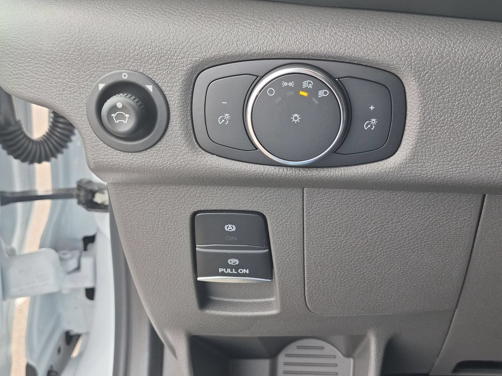 2027 Ford Transit-250 Base