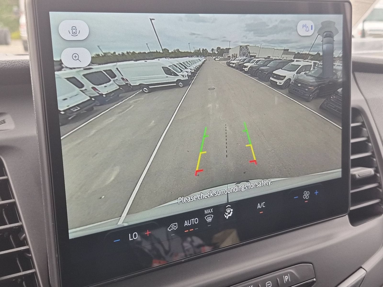 2027 Ford Transit-250 Base