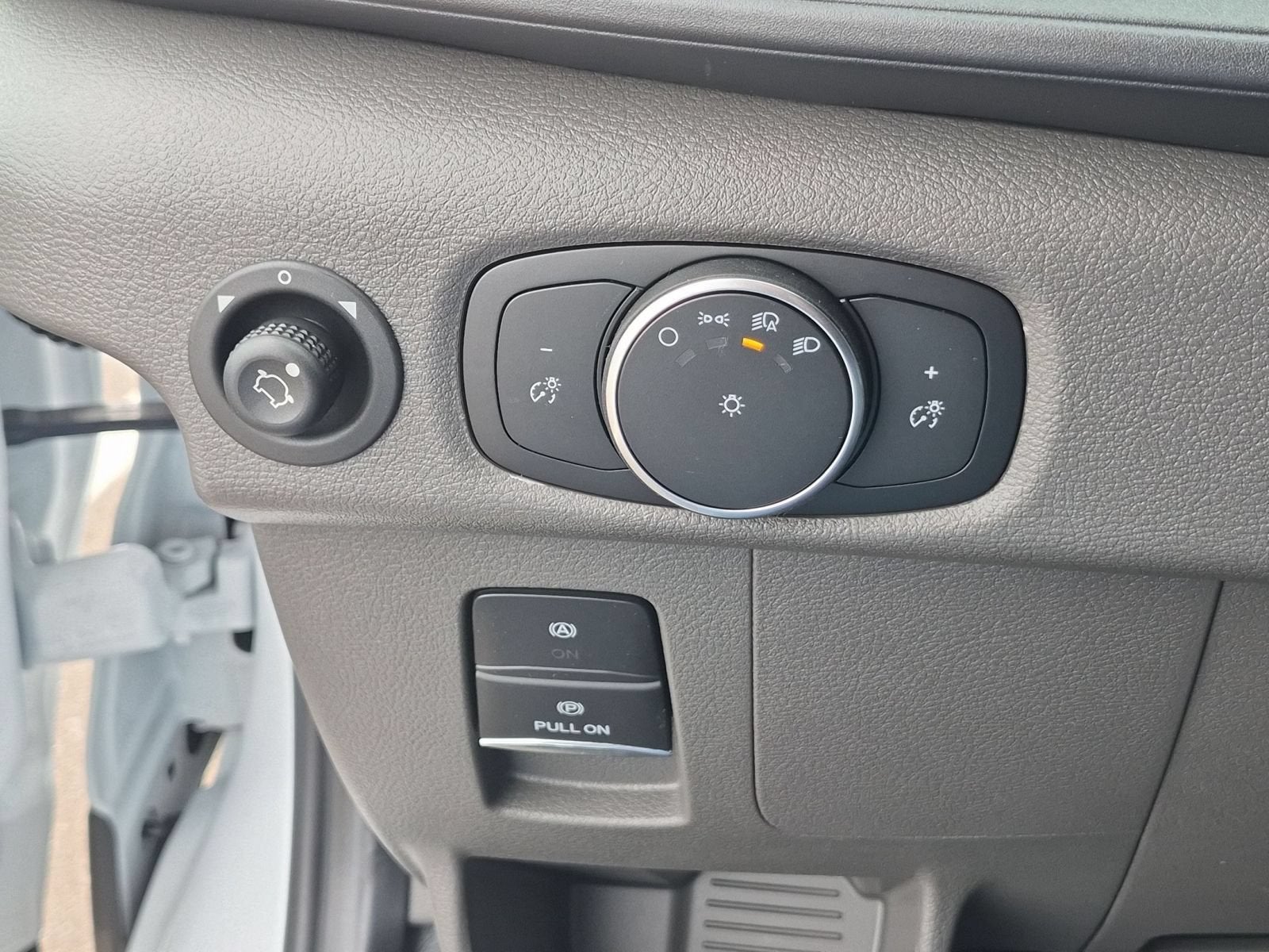 2027 Ford Transit-250 Base