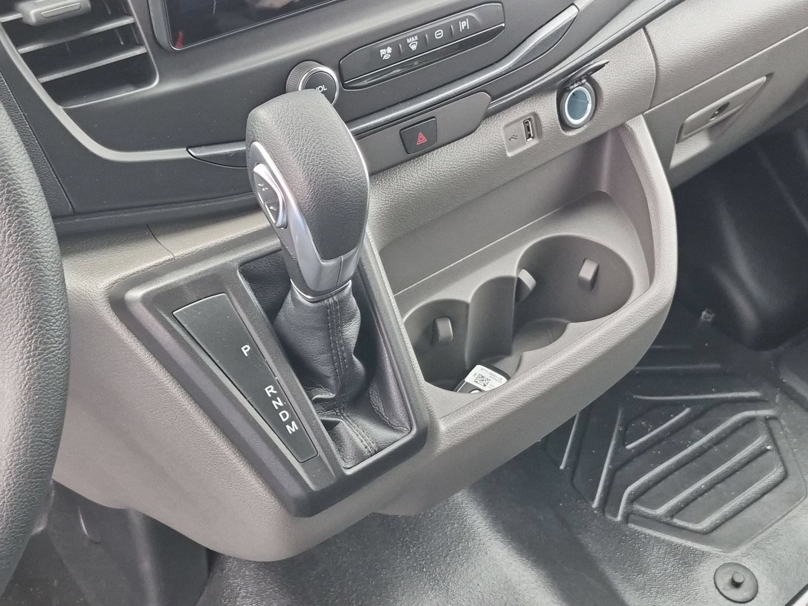 2027 Ford Transit-250 Base