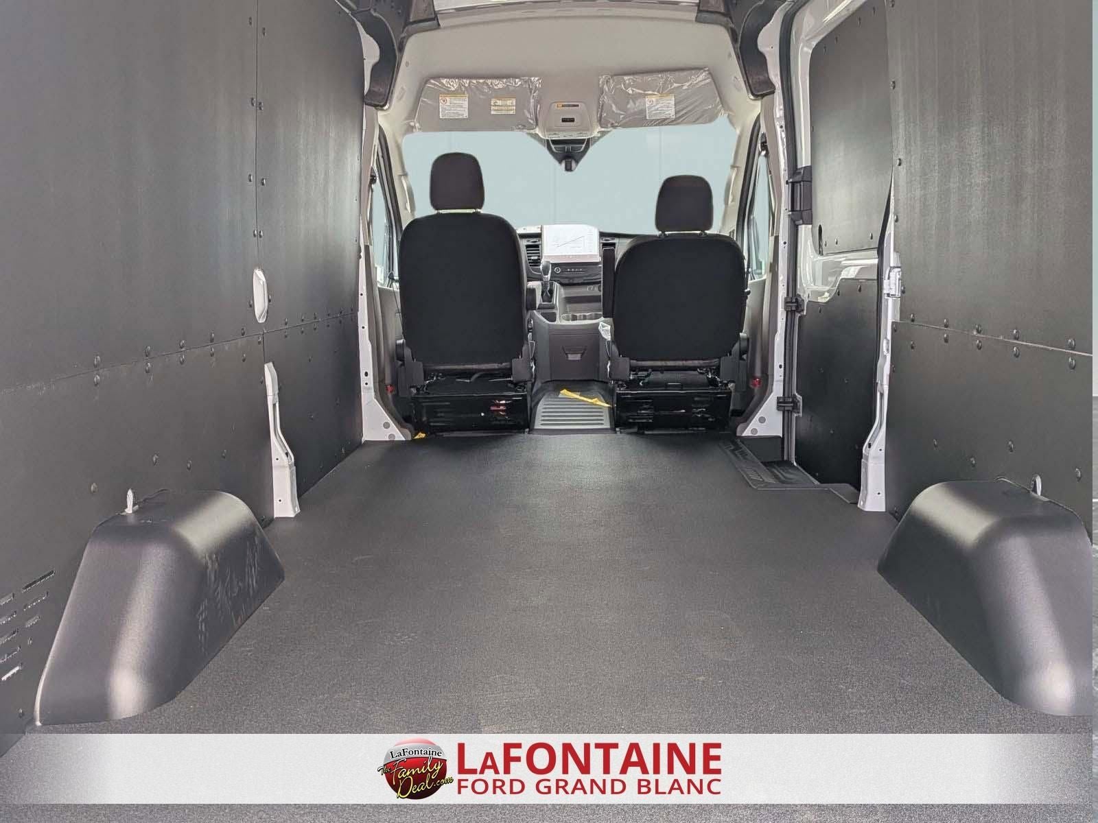 2026 Ford Transit-250 Base