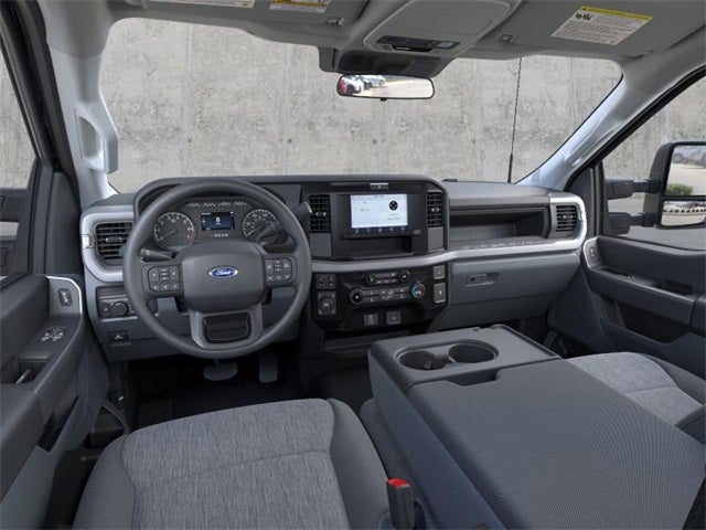 2026 Ford F-250SD In-Transit