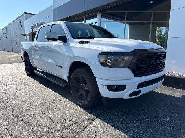 2020 RAM 1500 Big Horn Crew Cab 4x4 5'7" Box