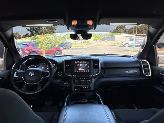 2020 RAM 1500 Big Horn Crew Cab 4x4 5'7" Box