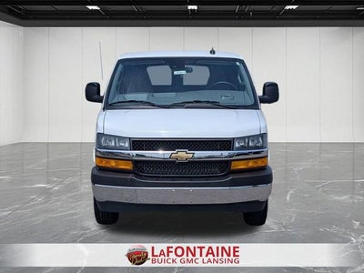 2025 Chevrolet Express Passenger 1LT