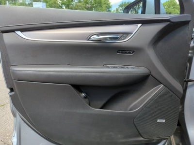 2025 Cadillac XT6 Luxury