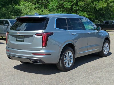 2025 Cadillac XT6 Luxury