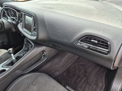 2016 Dodge Challenger R/T Plus