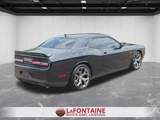 2016 Dodge Challenger R/T Plus