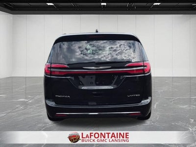 2024 Chrysler Pacifica Limited