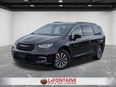 2022 Chrysler Pacifica Hybrid Touring L