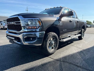 2021 RAM 2500 Tradesman Crew Cab 4x4 6'4" Box