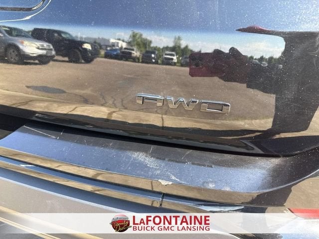 2023 GMC Terrain SLT
