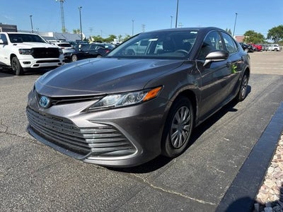 2024 Toyota Camry Hybrid LE
