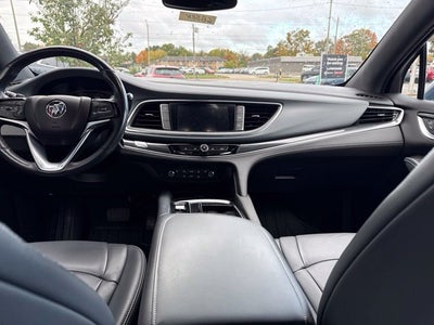 2024 Buick Enclave Essence
