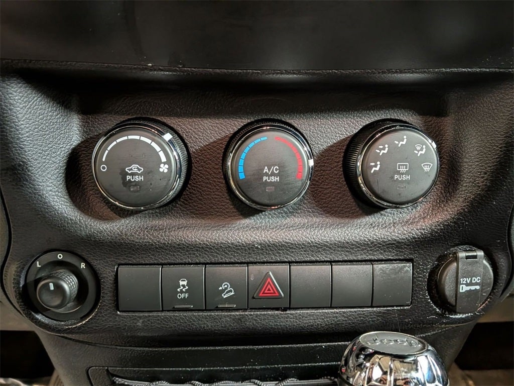 2015 Jeep Wrangler Sport