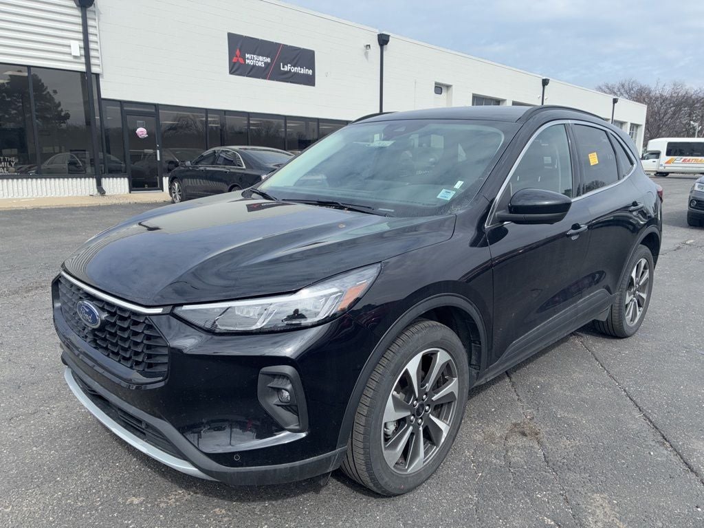 2024 Ford Escape Platinum