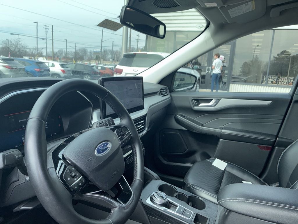 2024 Ford Escape Platinum