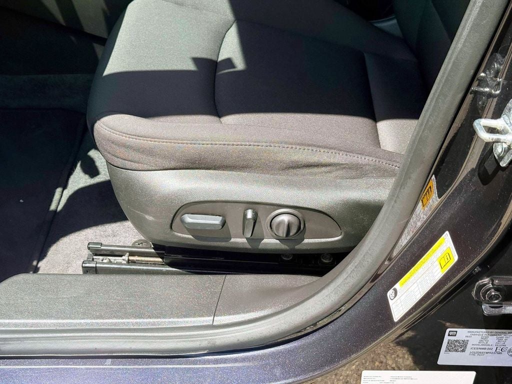 2023 Chevrolet Malibu LT 1LT