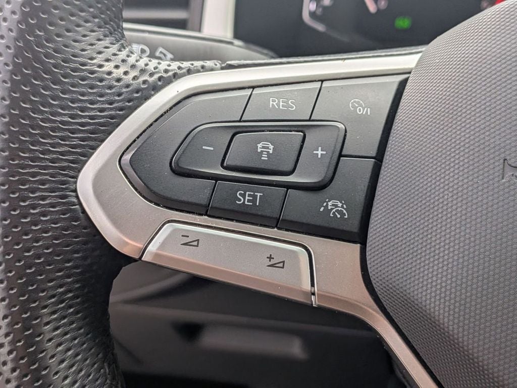 2023 Volkswagen Atlas 3.6L V6 SEL Premium R-Line