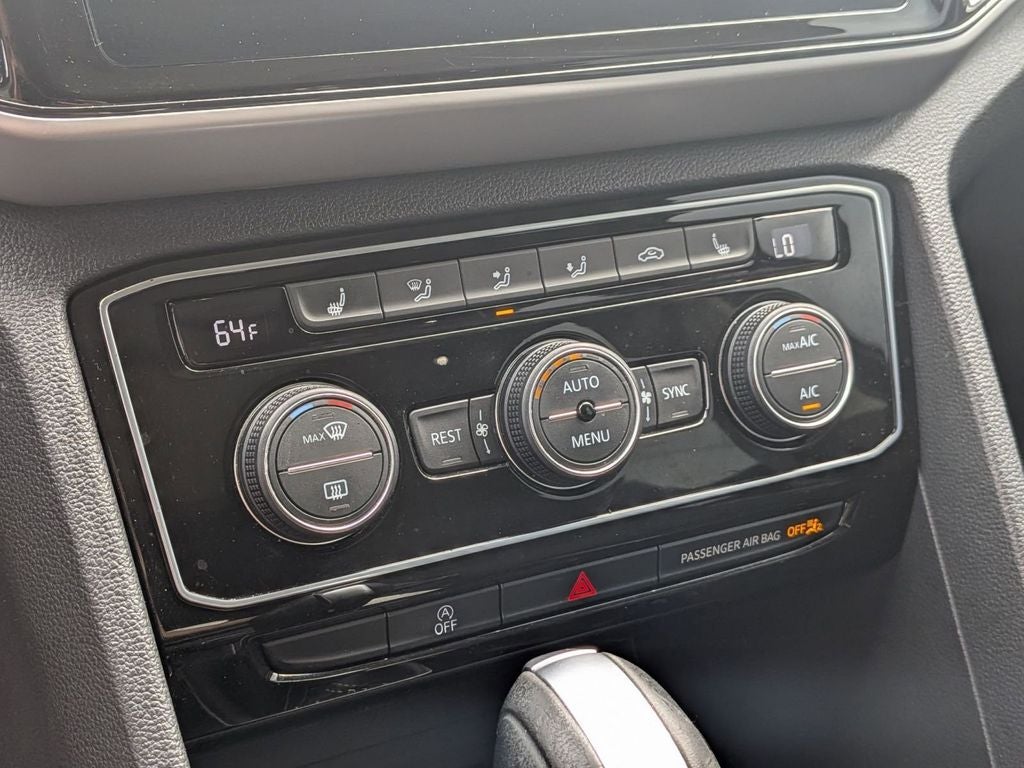 2023 Volkswagen Atlas 3.6L V6 SEL Premium R-Line