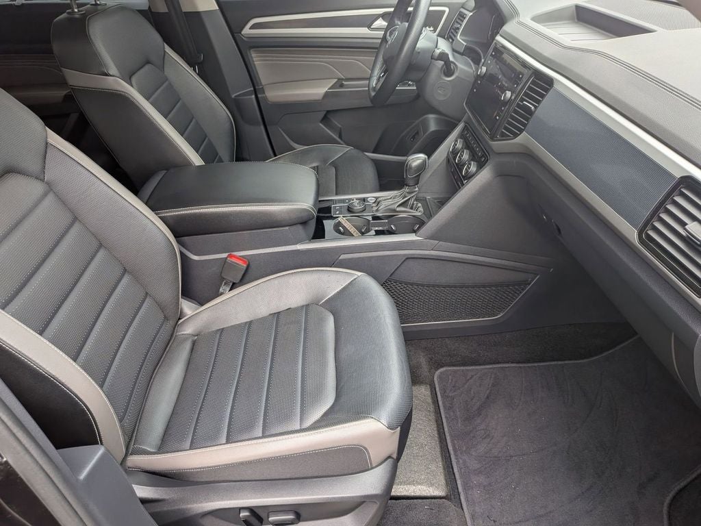 2023 Volkswagen Atlas 3.6L V6 SEL Premium R-Line