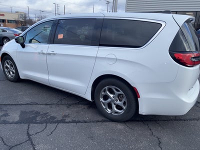 2024 Chrysler Pacifica Limited