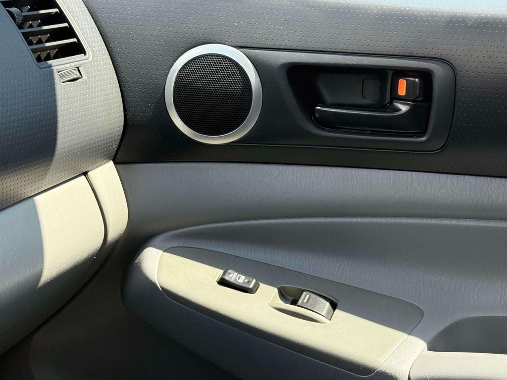 2011 Toyota Tacoma Base V6